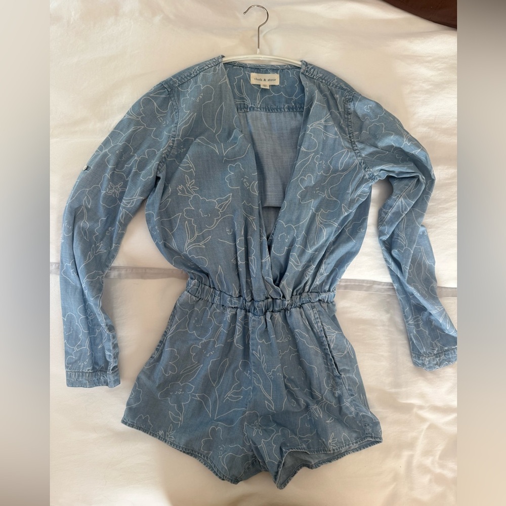 Cloth & Stone Light Blue Floral Romper